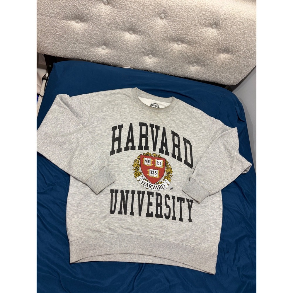 Harvard University Sweatshirt Mens Medium Gray Veritas Crest Crewneck Pullover
